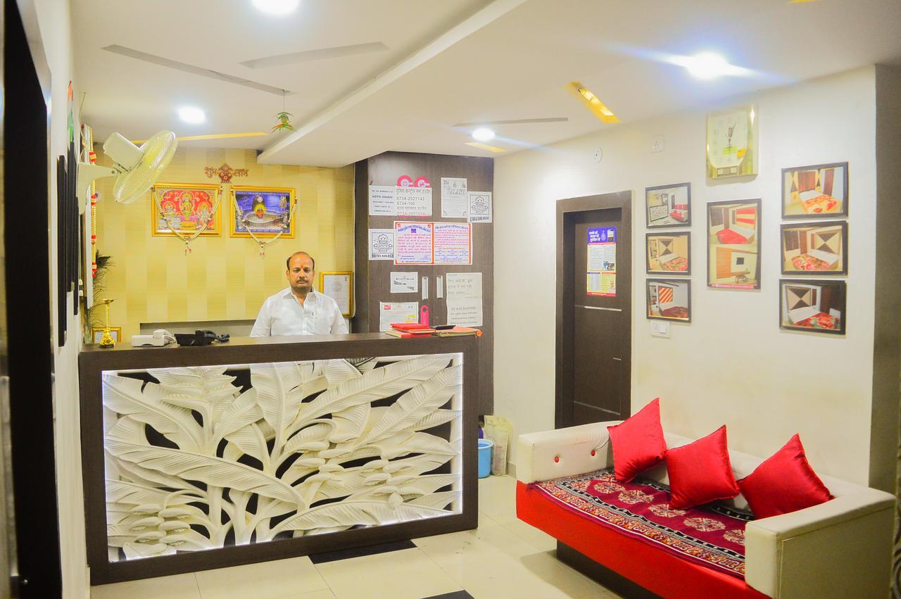 Hotel Kalash Ujjain Exterior foto